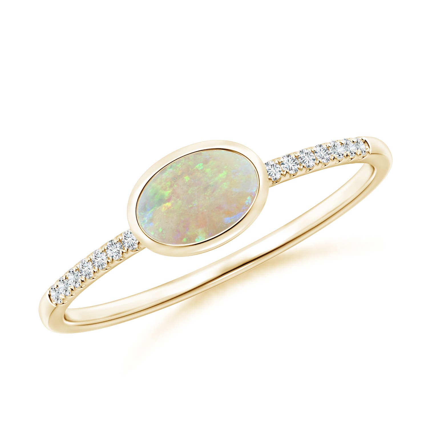 AAA - Opal / 0.32 CT / 14 KT Yellow Gold