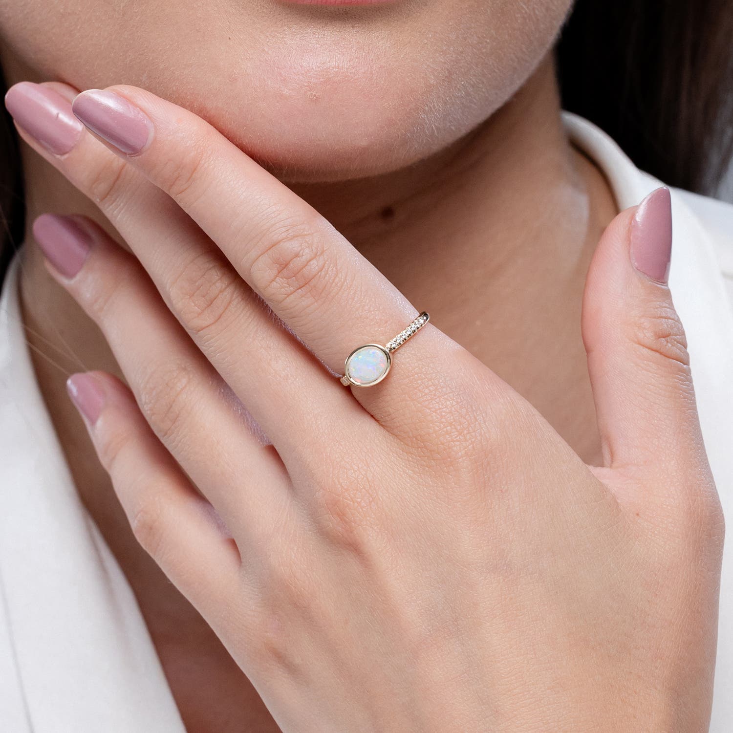 SR2637OPD lifestyle image - lifestyle 4