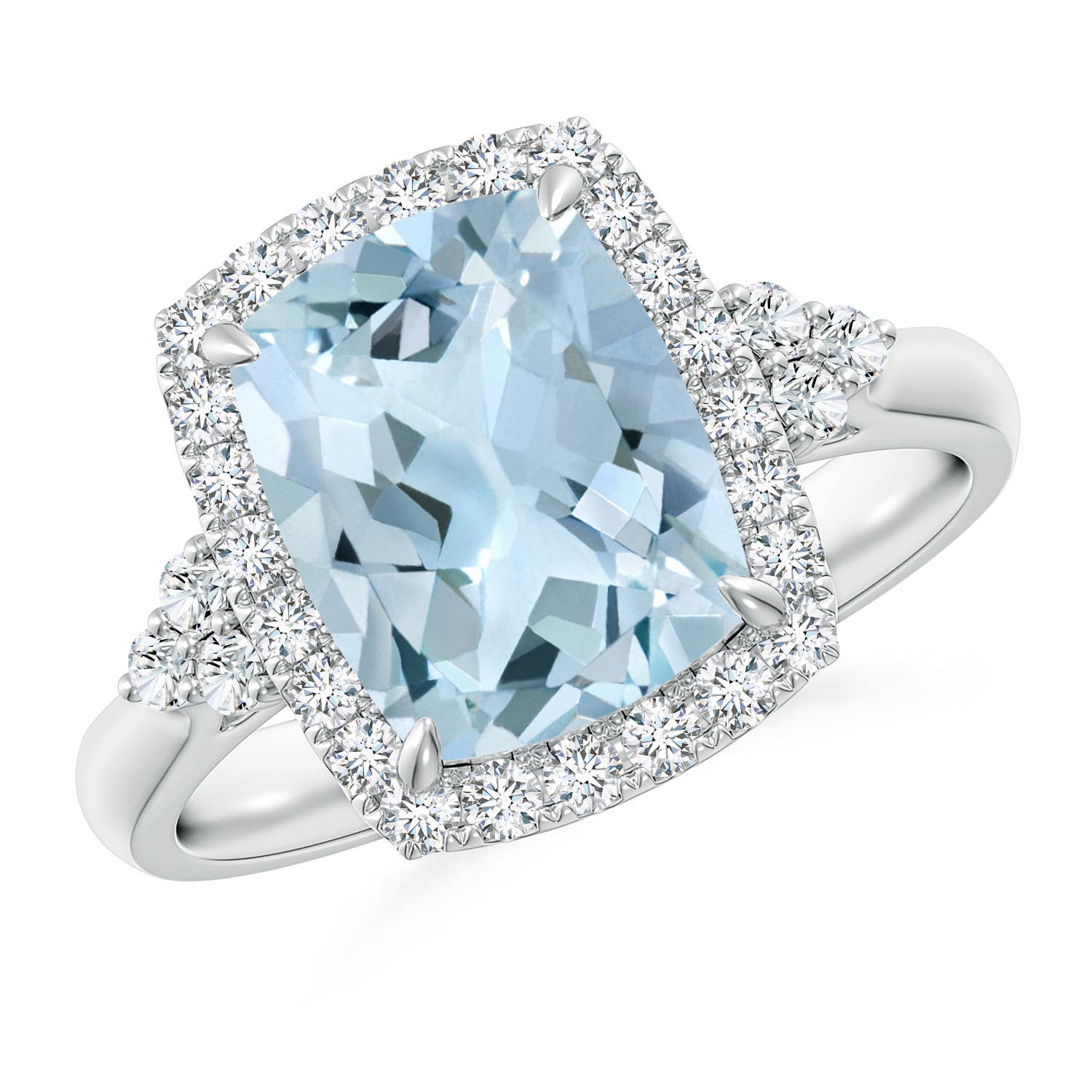 AA - Aquamarine / 2.8 CT / 14 KT White Gold