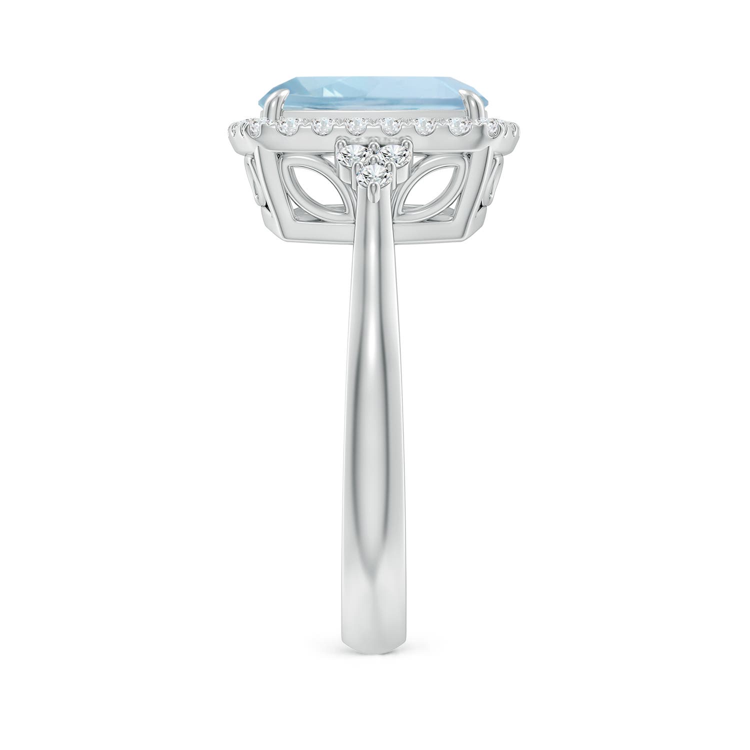 AA - Aquamarine / 2.8 CT / 14 KT White Gold