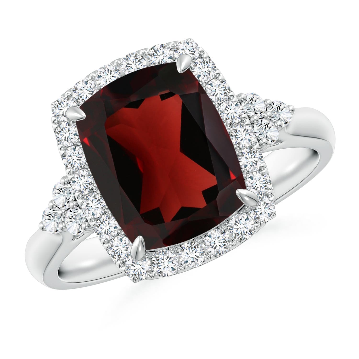 AA - Garnet / 3.7 CT / 14 KT White Gold