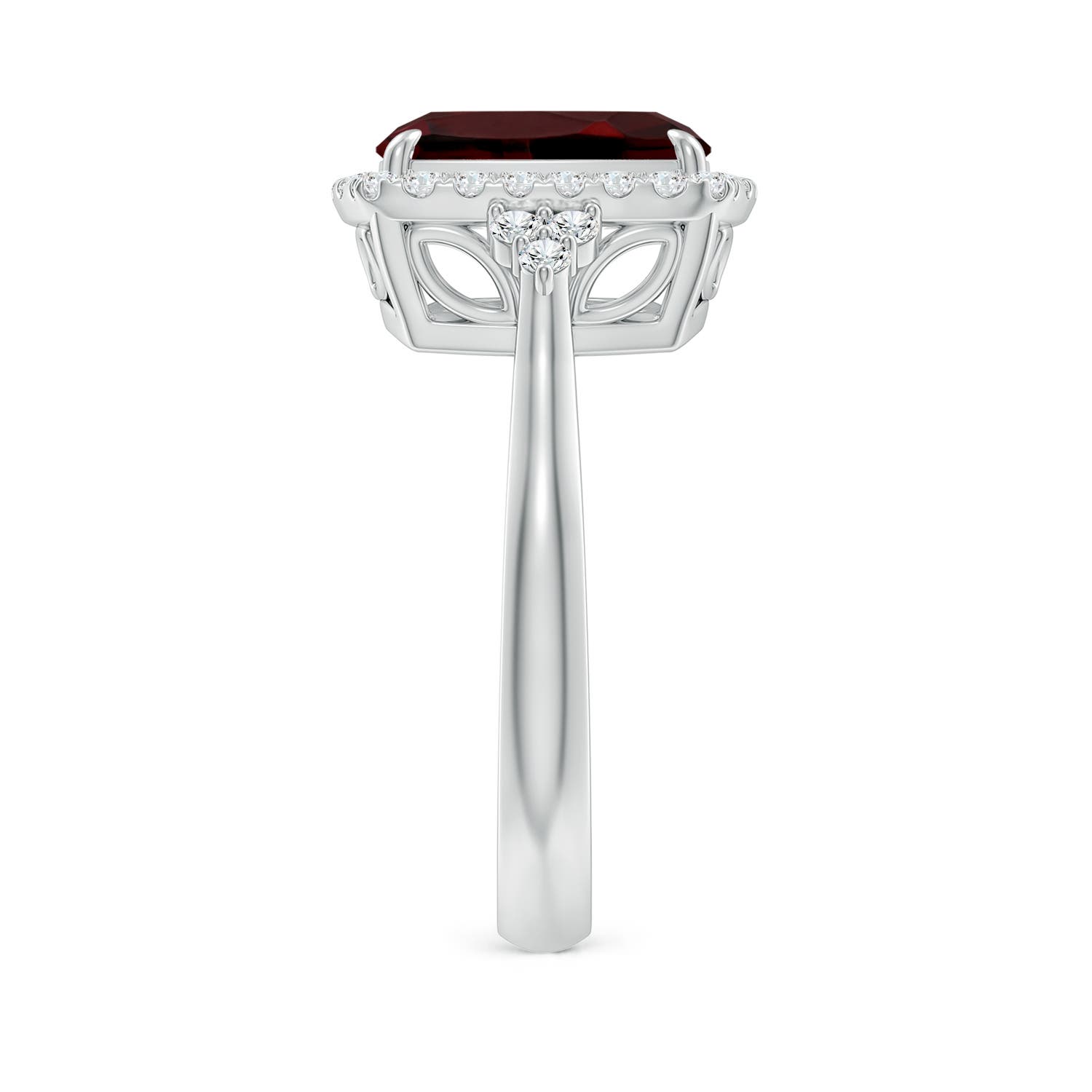 AAA - Garnet / 3.7 CT / 14 KT White Gold