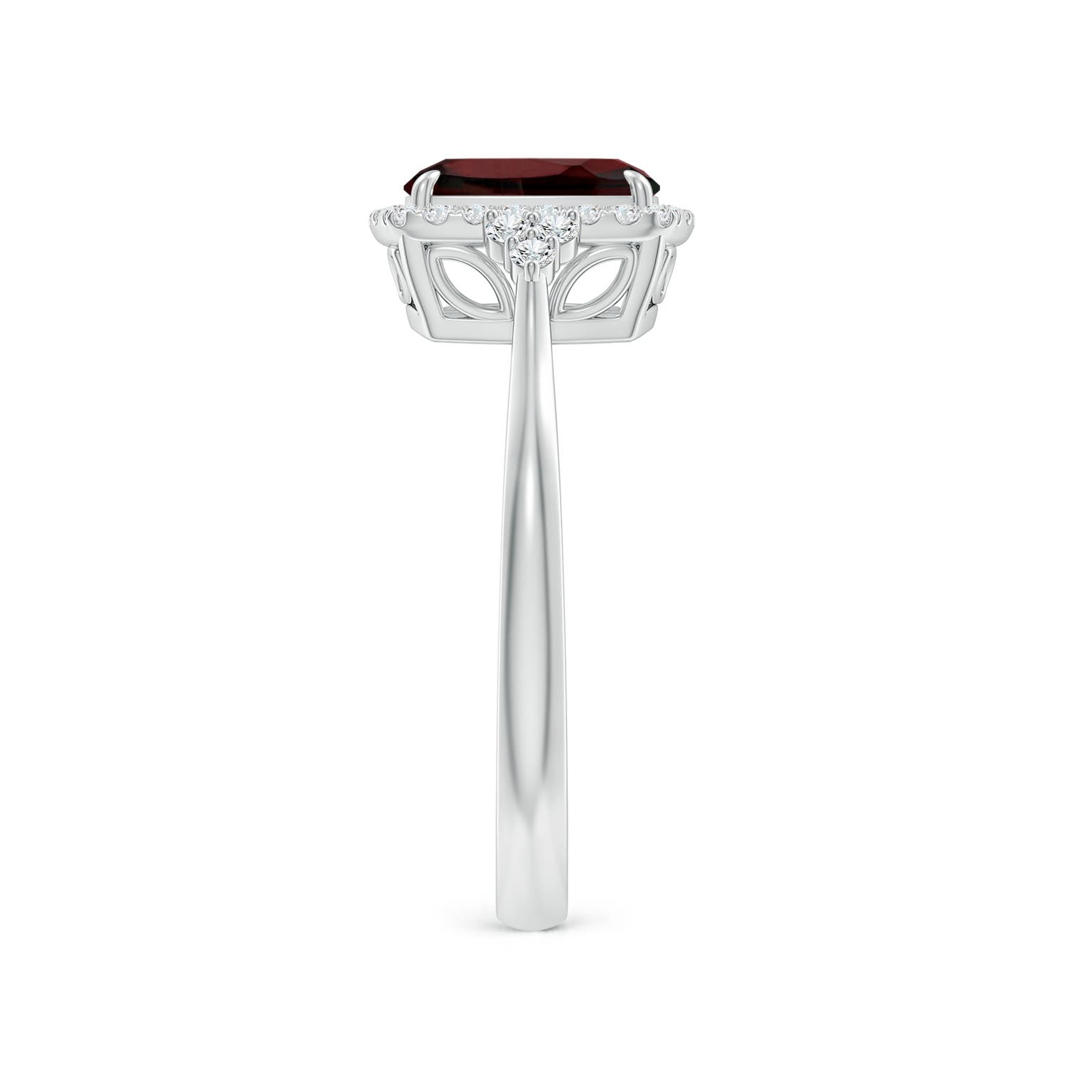 AA - Garnet / 1.78 CT / 14 KT White Gold