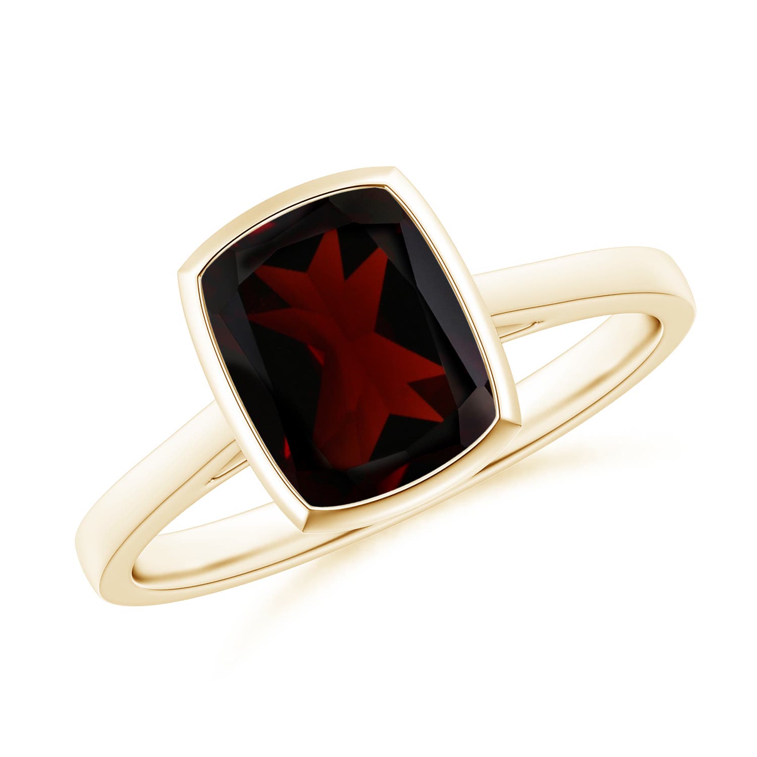 A - Garnet / 2.9 CT / 14 KT Yellow Gold