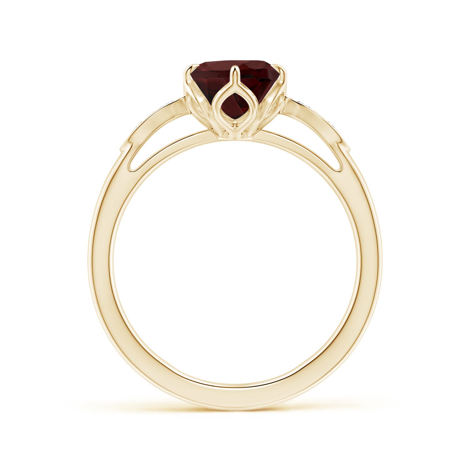 AA - Garnet / 2.11 CT / 14 KT Yellow Gold