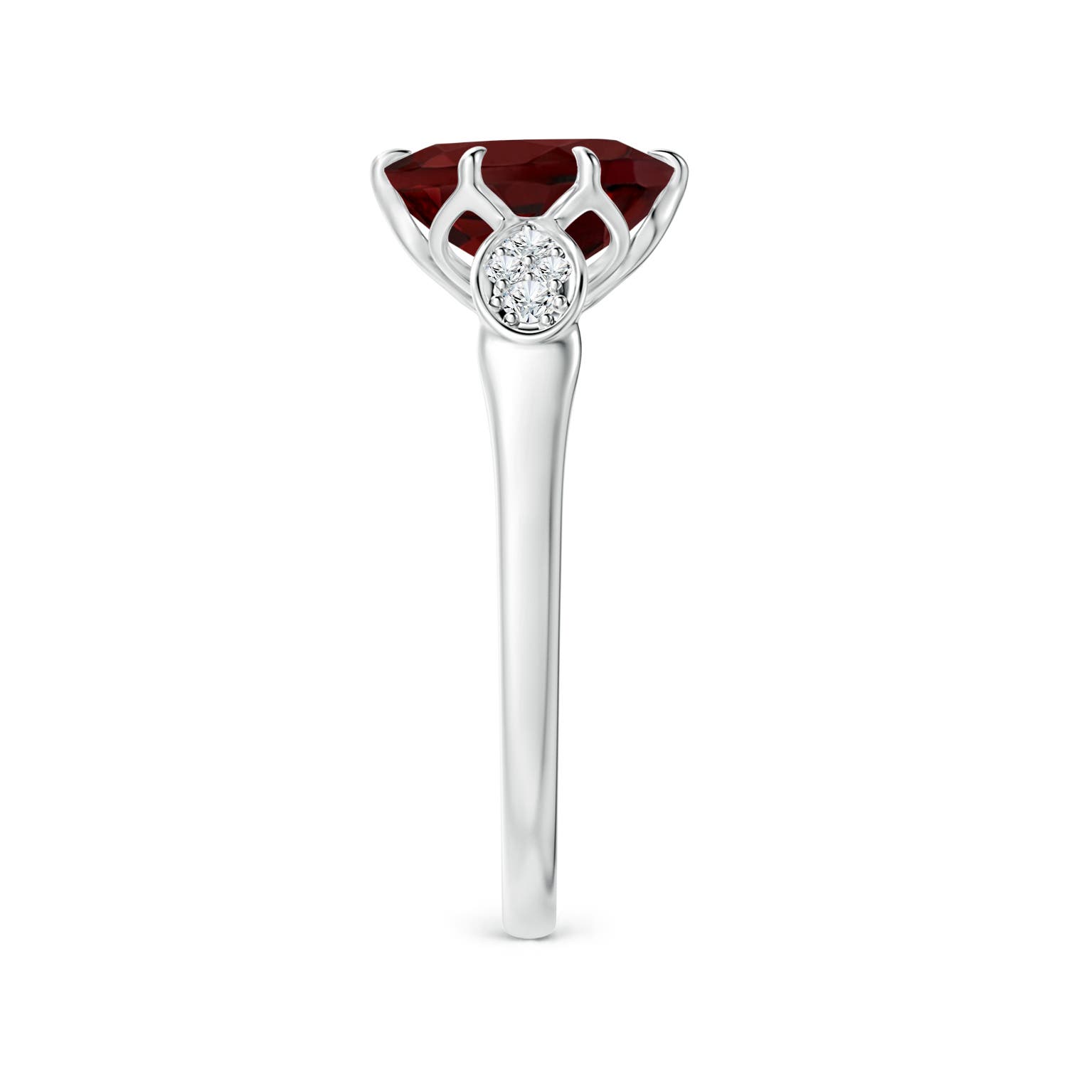 AAA - Garnet / 2.11 CT / 14 KT White Gold