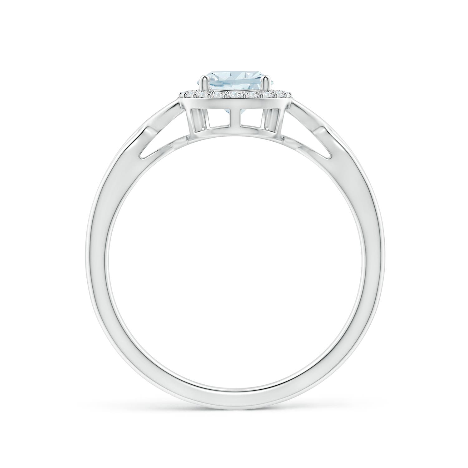 A - Aquamarine / 0.68 CT / 14 KT White Gold