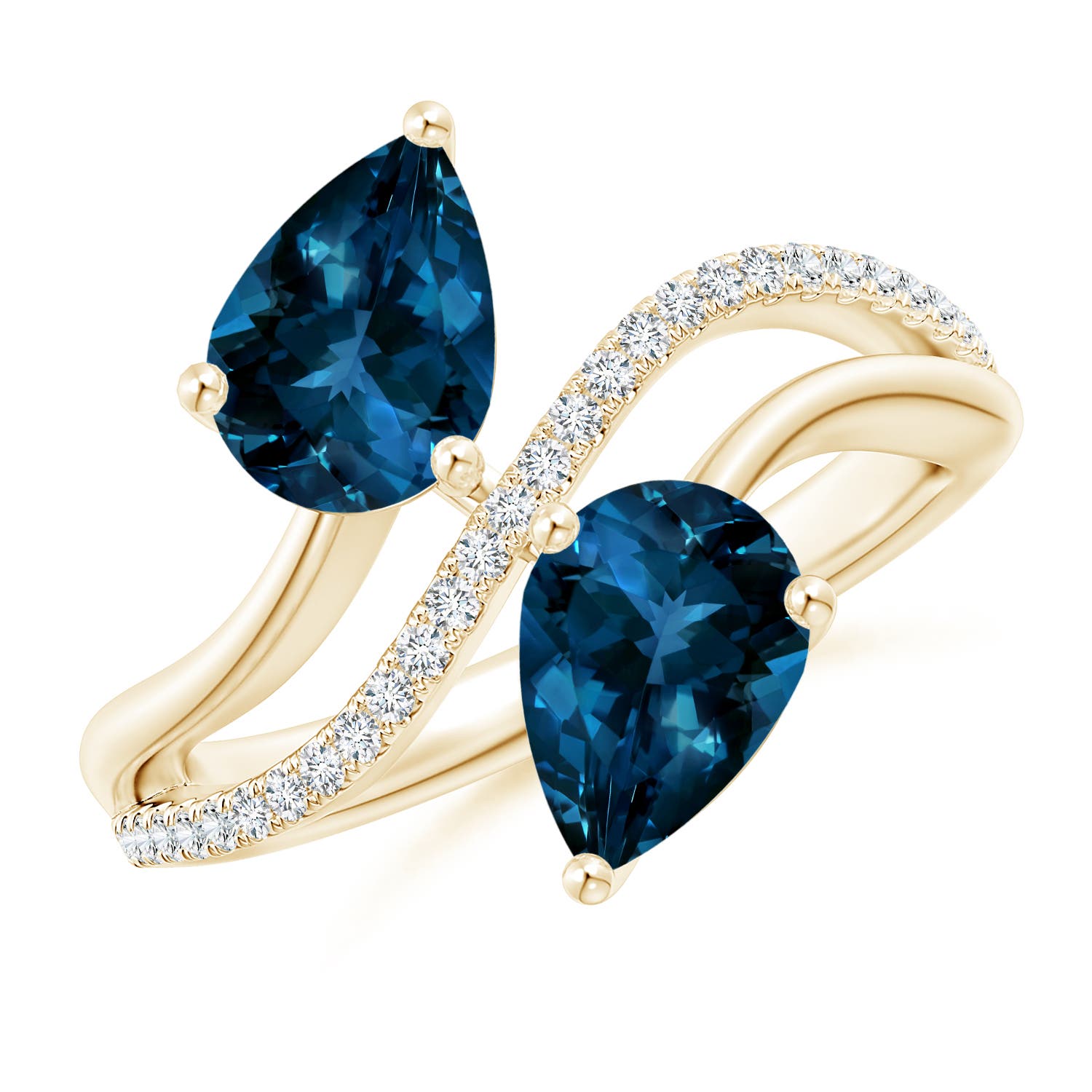 AAAA - London Blue Topaz / 3.95 CT / 14 KT Yellow Gold