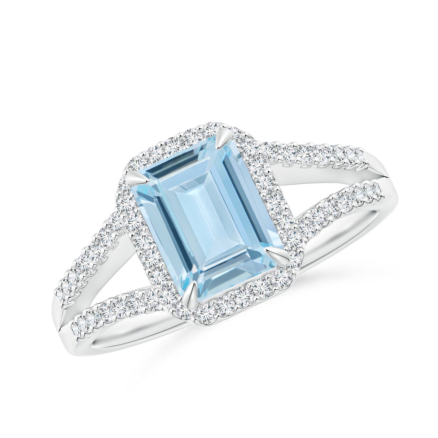 AA - Aquamarine / 1.54 CT / 14 KT White Gold