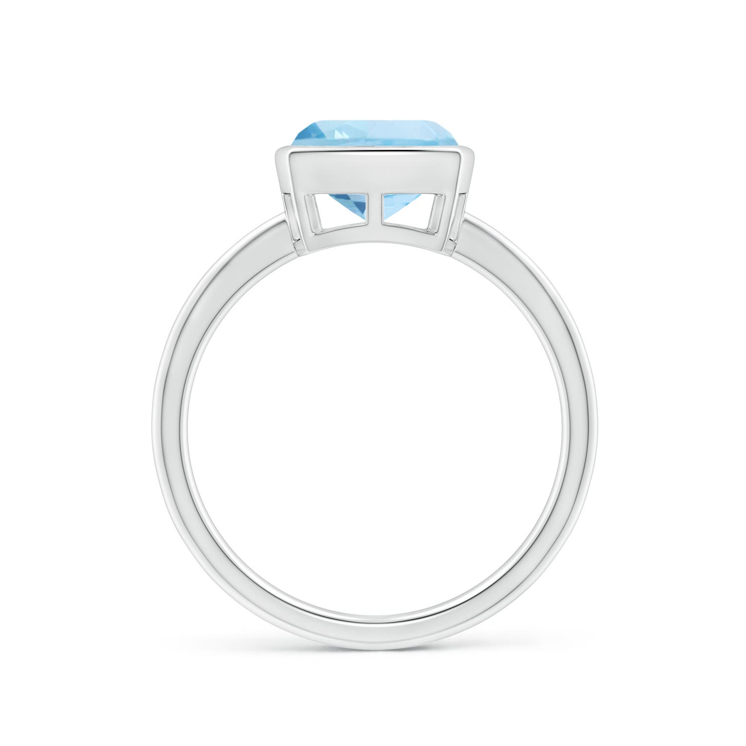 AAA - Aquamarine / 1.95 CT / 14 KT White Gold