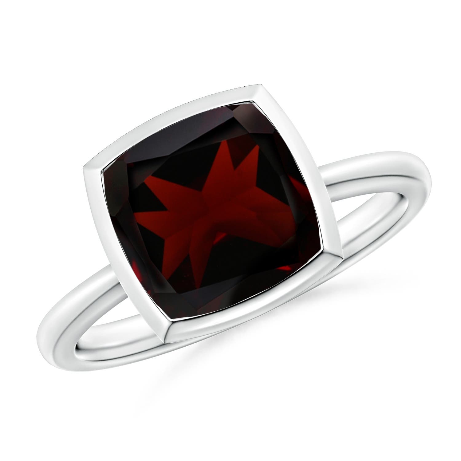 A - Garnet / 3.6 CT / 14 KT White Gold