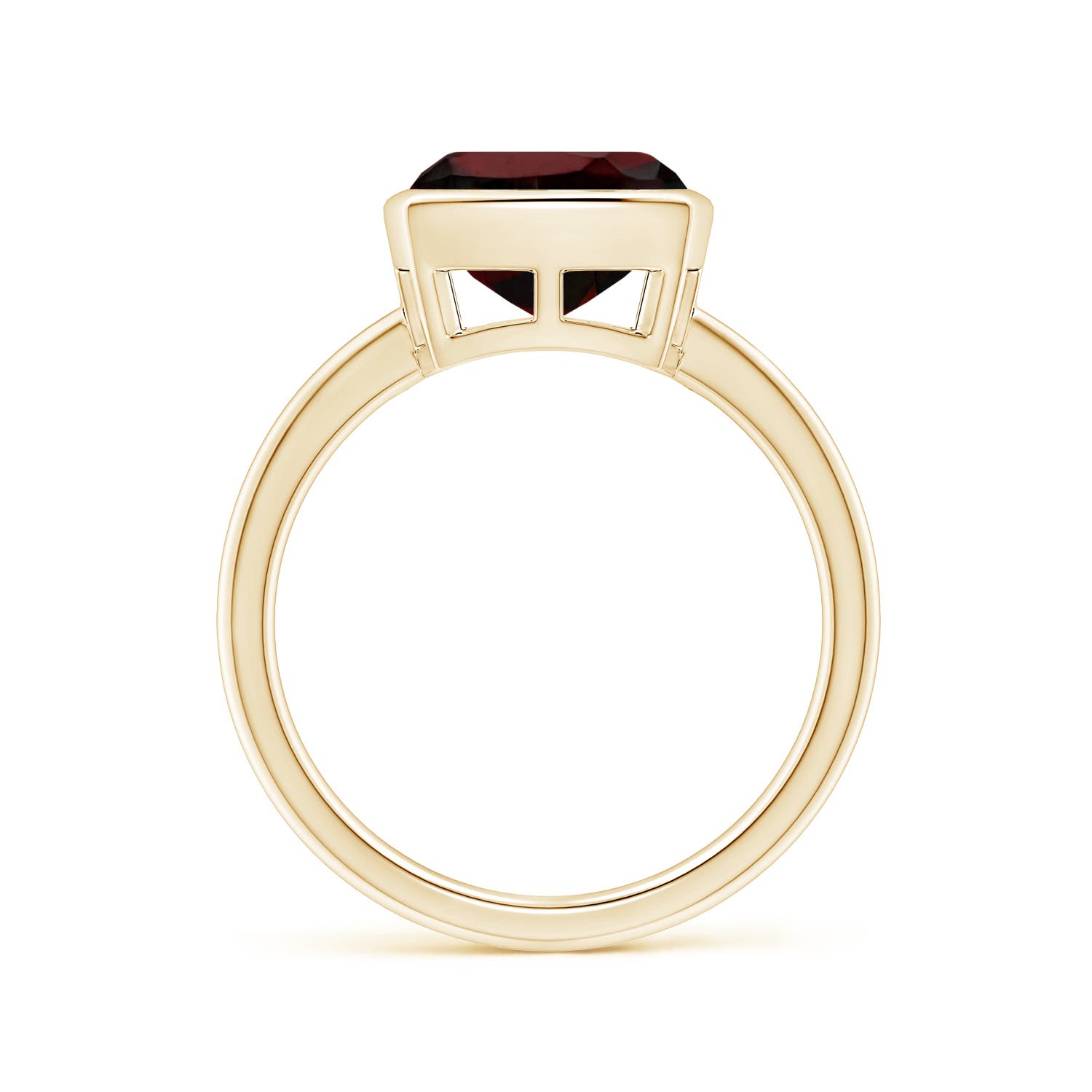 AA - Garnet / 3.6 CT / 14 KT Yellow Gold