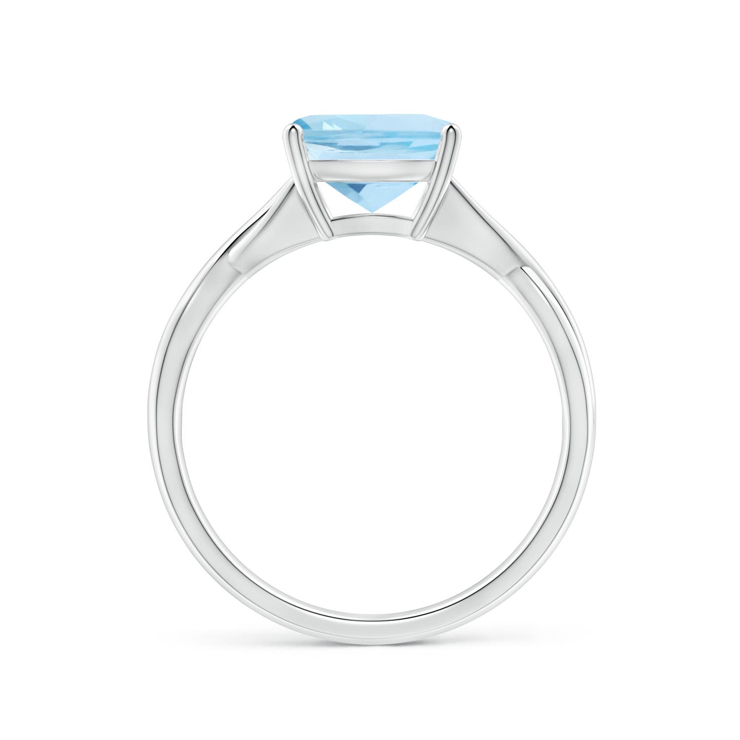 AAA - Aquamarine / 1.95 CT / 14 KT White Gold