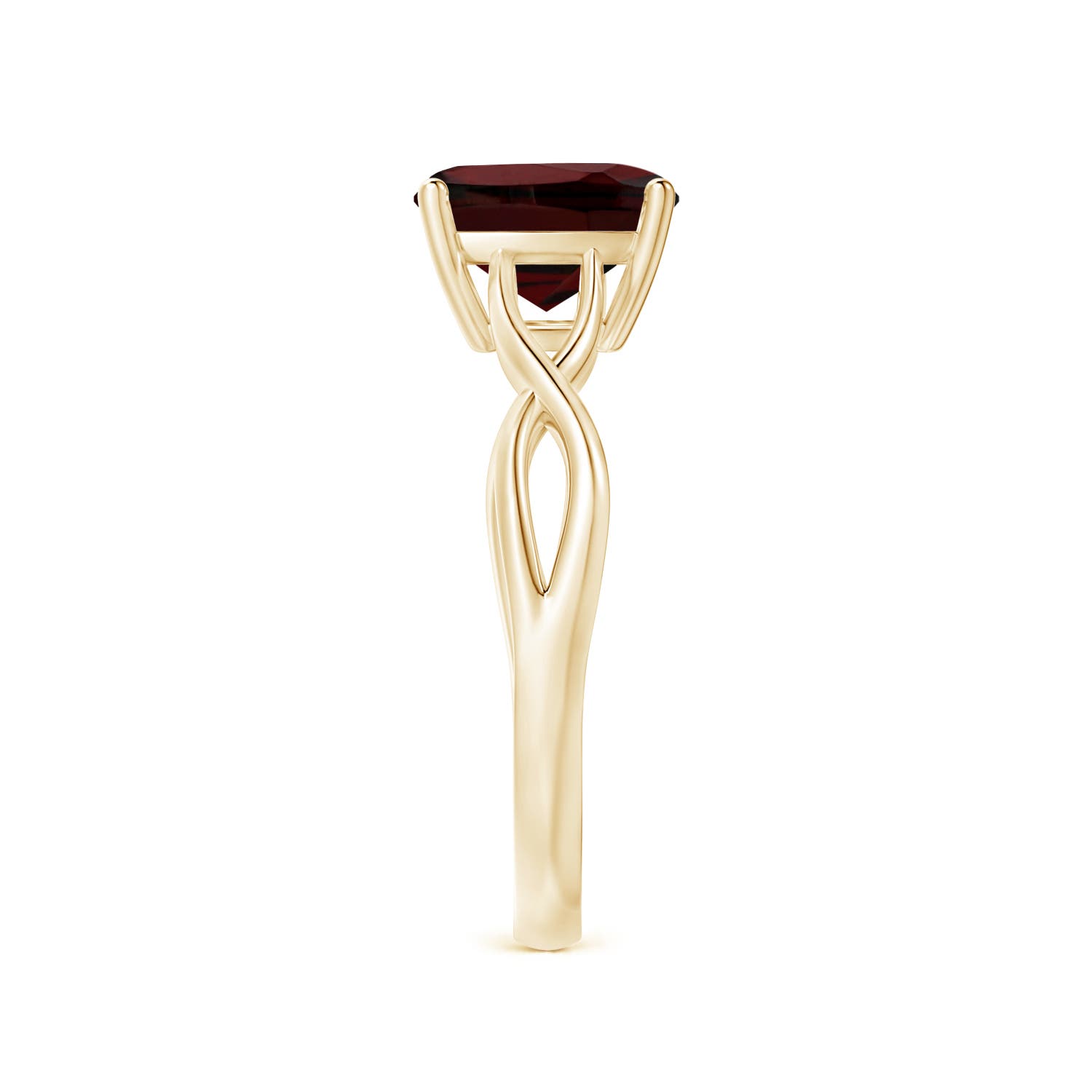 AA - Garnet / 2.5 CT / 14 KT Yellow Gold