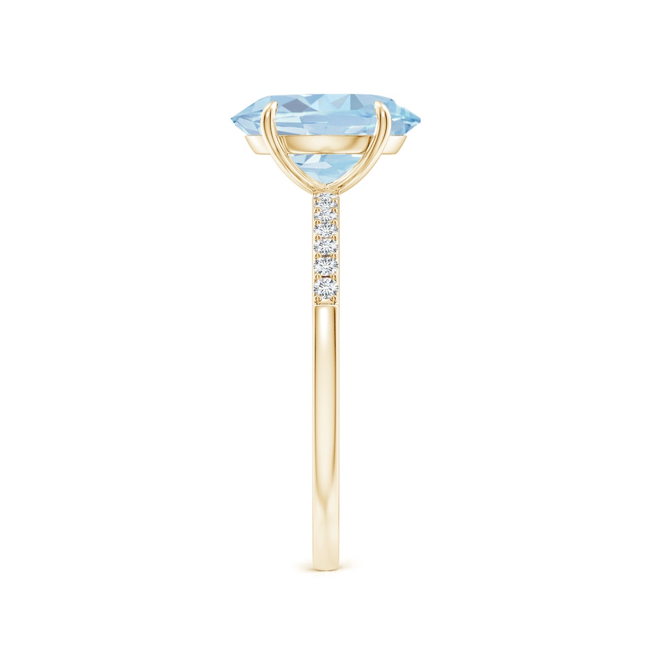 10x8mm A Claw-Set Oval Aquamarine Ring with Diamonds in Yellow Gold side-2