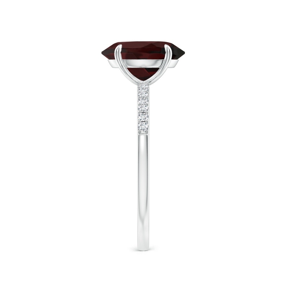 10x8mm A Claw-Set Oval Garnet Ring with Diamonds in P950 Platinum side-2