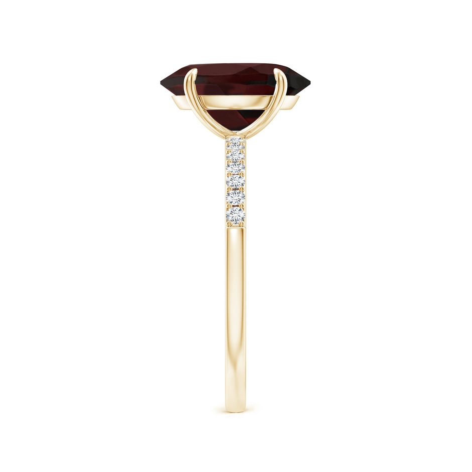 11x9mm A Claw-Set Oval Garnet Ring with Diamonds in Yellow Gold side-2