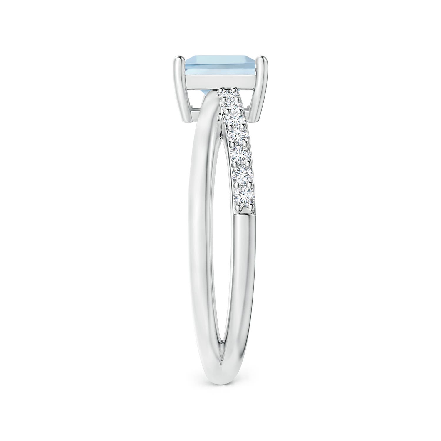 AA - Aquamarine / 1.15 CT / 14 KT White Gold