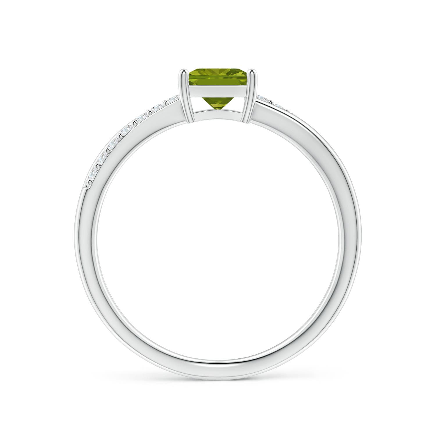 AAA - Peridot / 0.82 CT / 14 KT White Gold