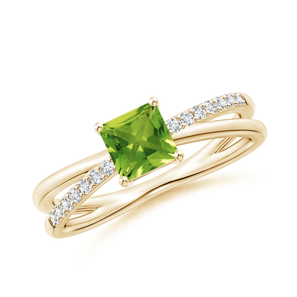 5mm AAAA Square Peridot Crossover Shank Ring with Diamonds in Yellow Gold