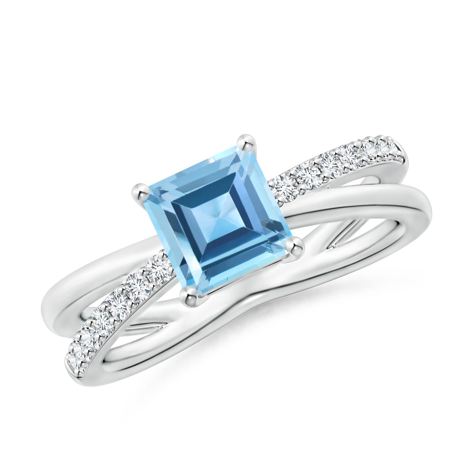 AA - Swiss Blue Topaz / 1.55 CT / 14 KT White Gold