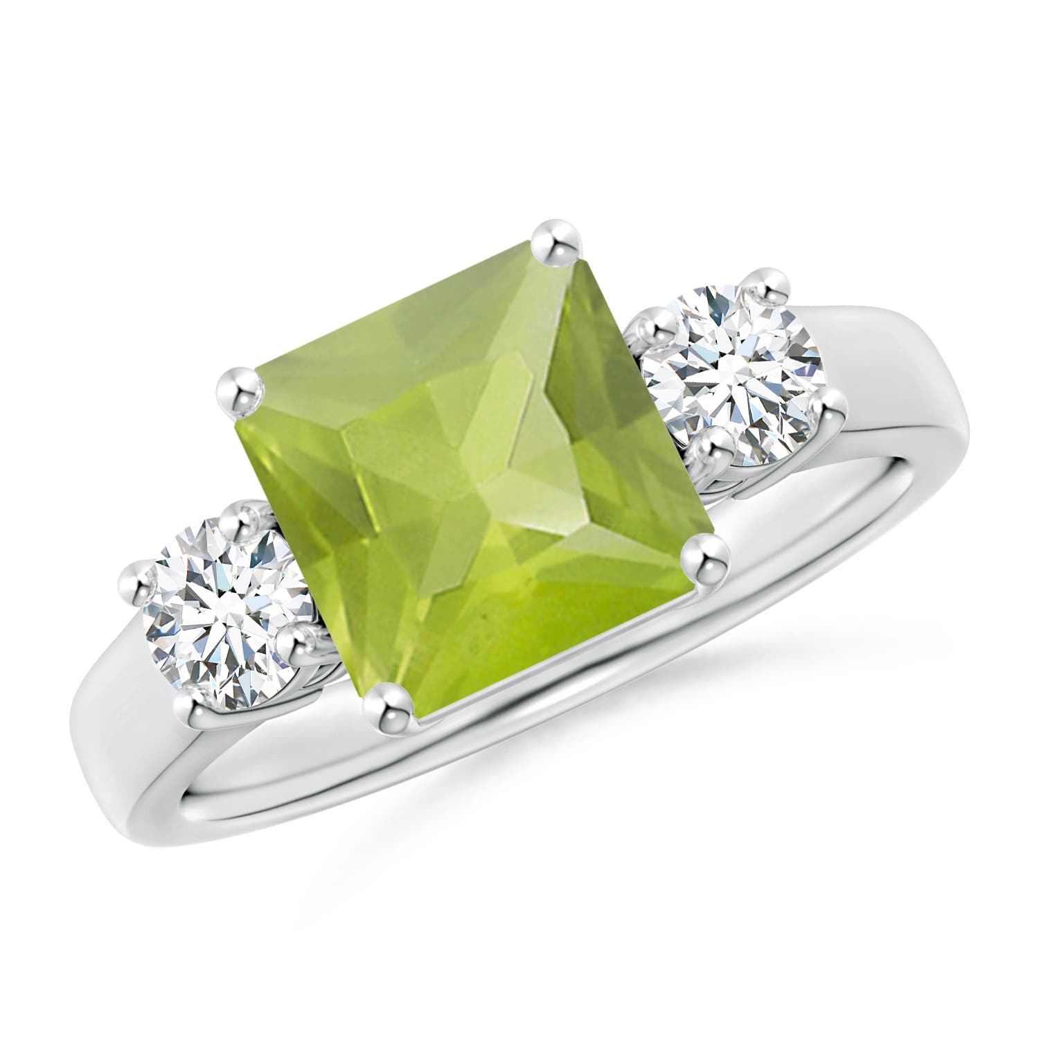 AA - Peridot / 2.46 CT / 14 KT White Gold