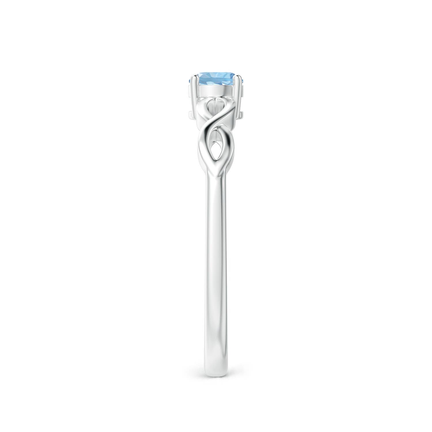 AAA - Aquamarine / 0.2 CT / 14 KT White Gold