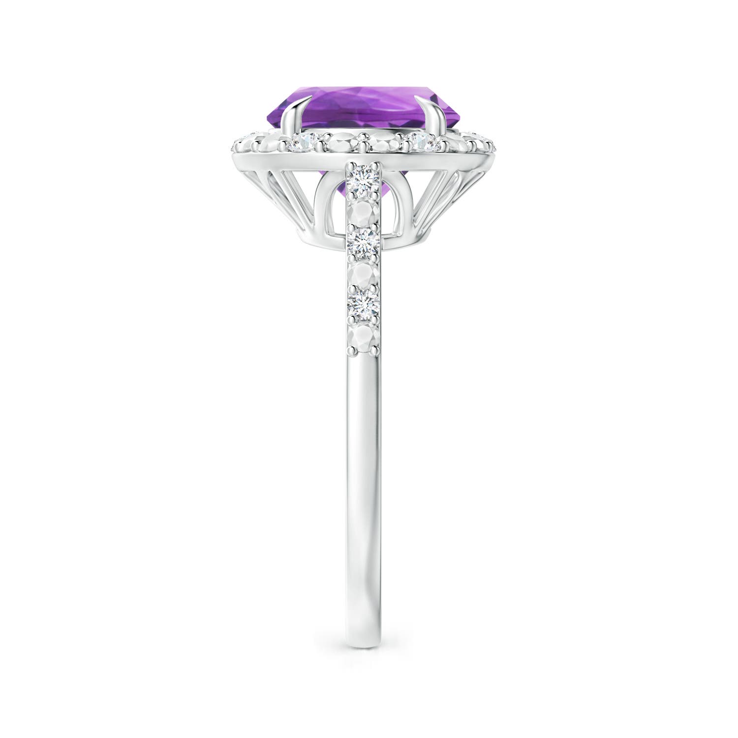 AA - Amethyst / 2.61 CT / 14 KT White Gold