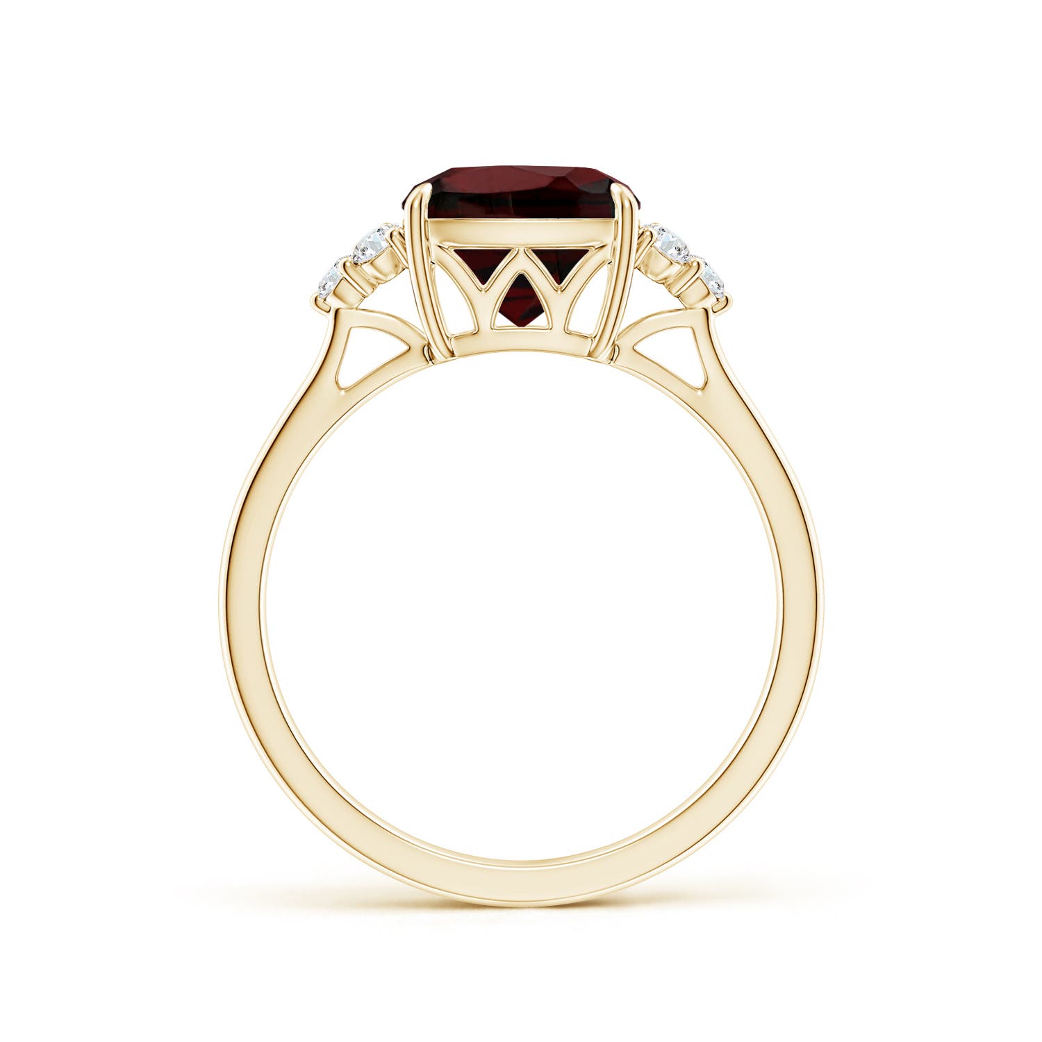 AA - Garnet / 2.71 CT / 14 KT Yellow Gold