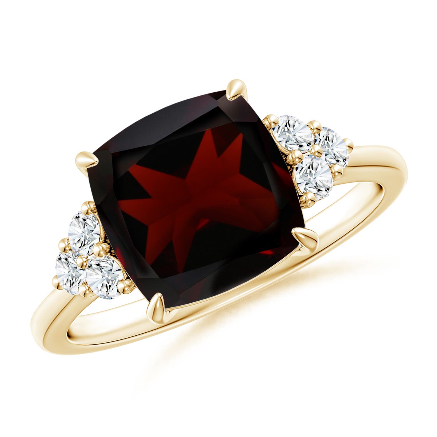 A - Garnet / 3.86 CT / 14 KT Yellow Gold