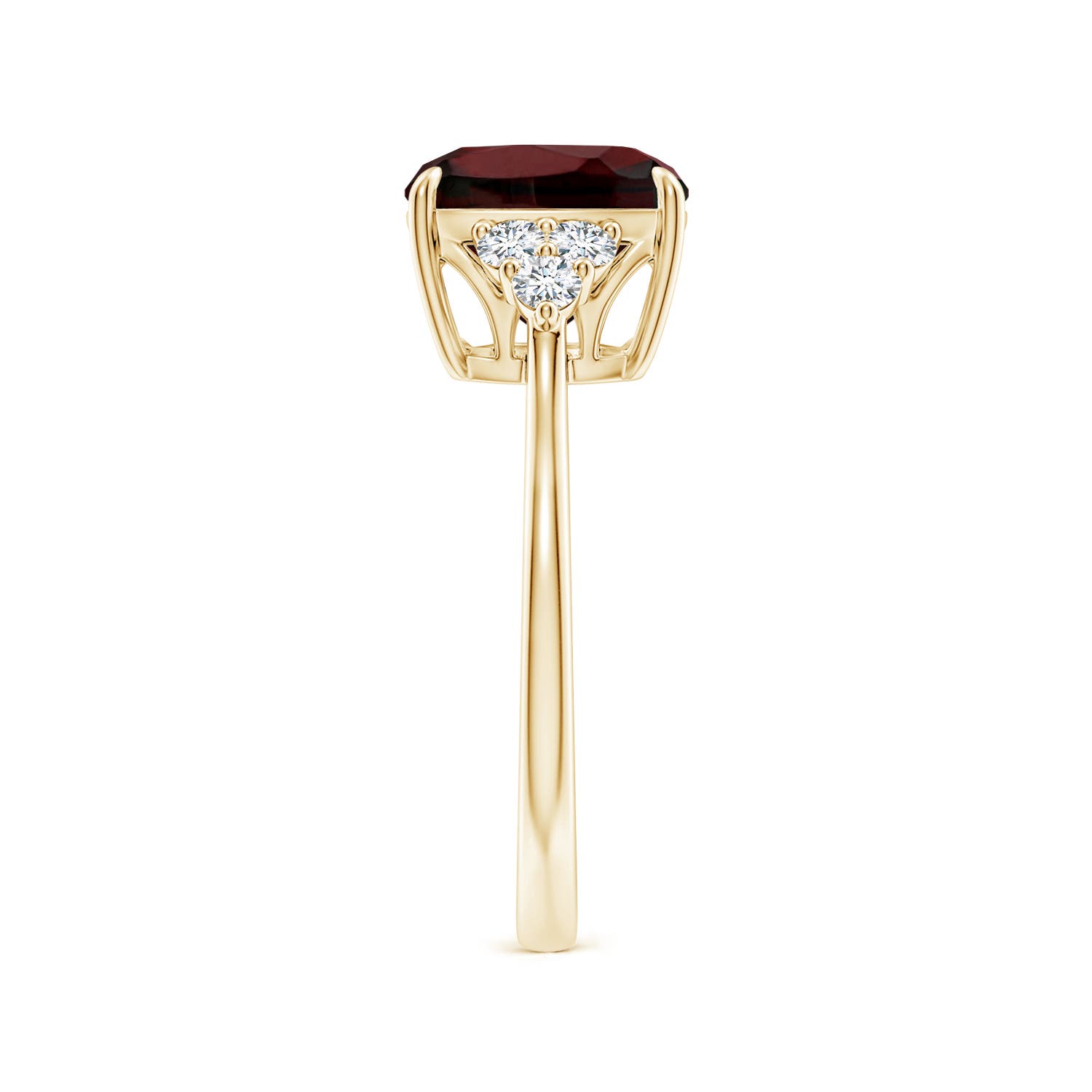 AA - Garnet / 3.86 CT / 14 KT Yellow Gold