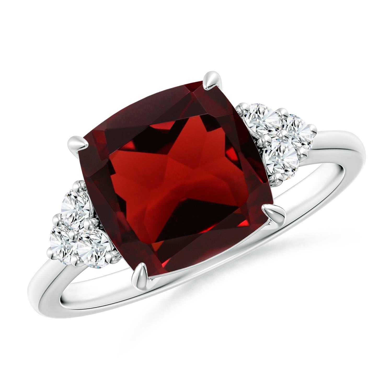 AAA - Garnet / 3.86 CT / 14 KT White Gold