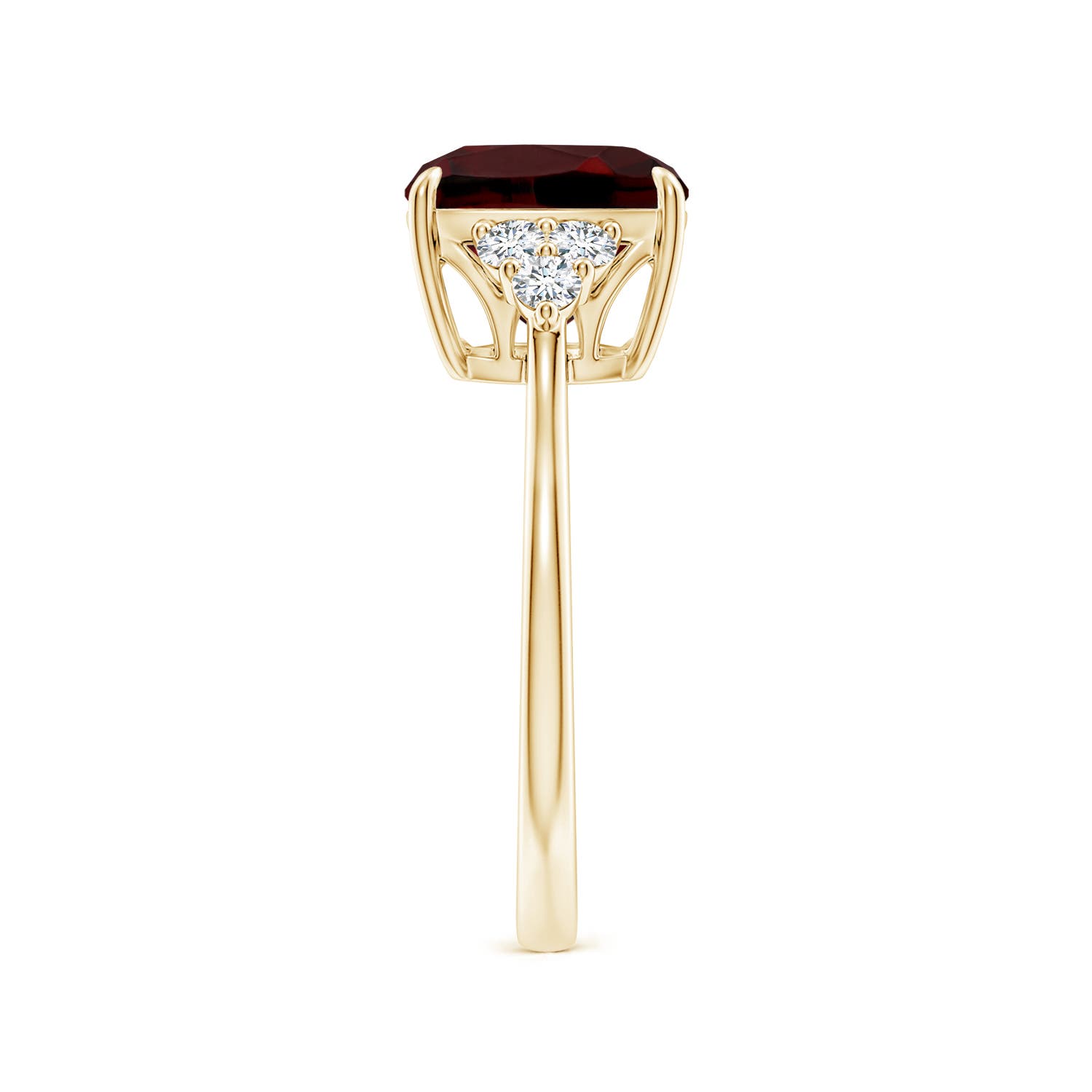 AAA - Garnet / 3.86 CT / 14 KT Yellow Gold