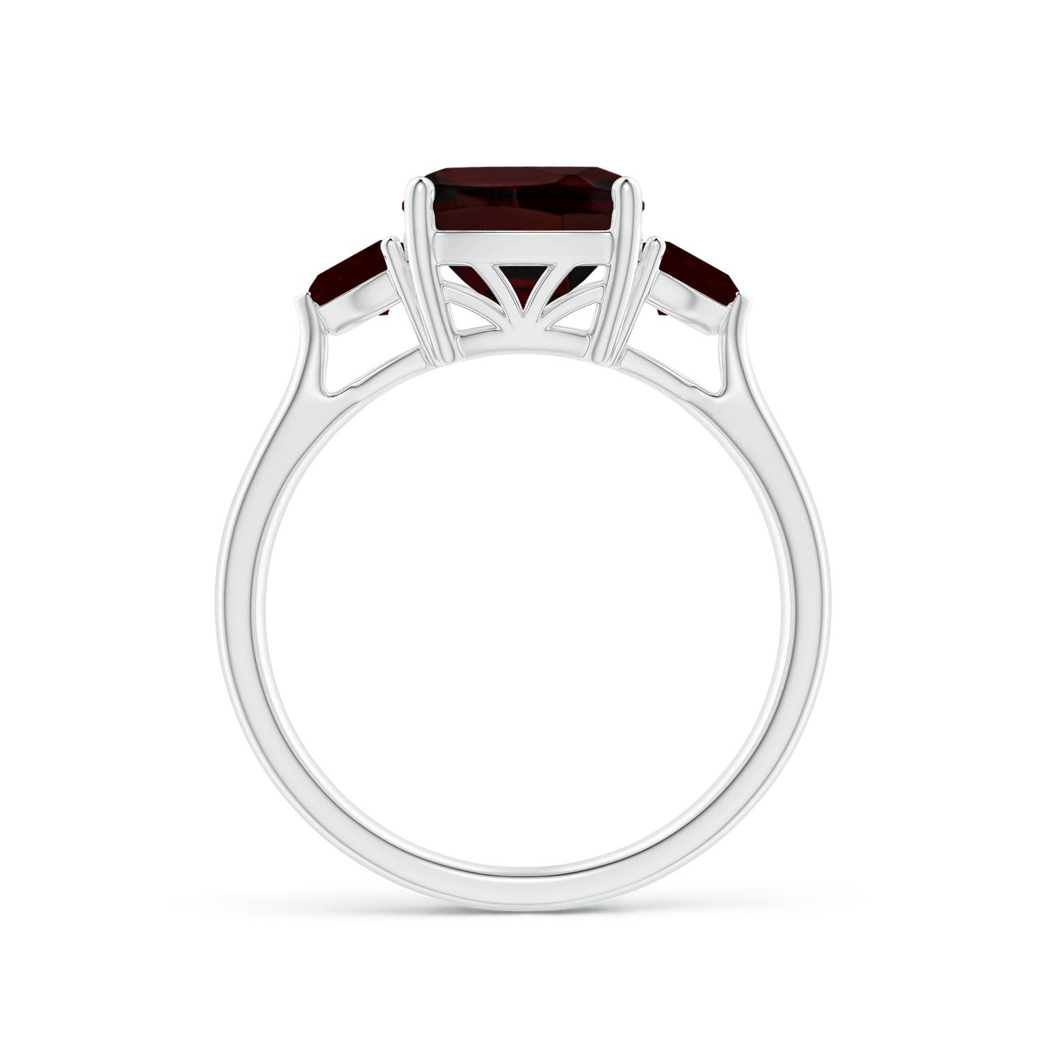 A - Garnet / 3 CT / 14 KT White Gold