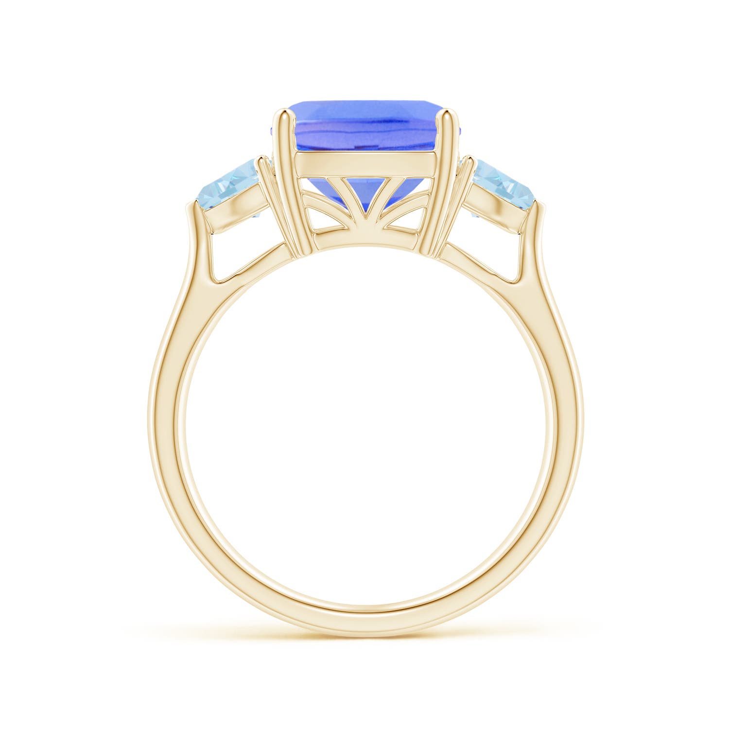 AA - Tanzanite / 4.5 CT / 14 KT Yellow Gold