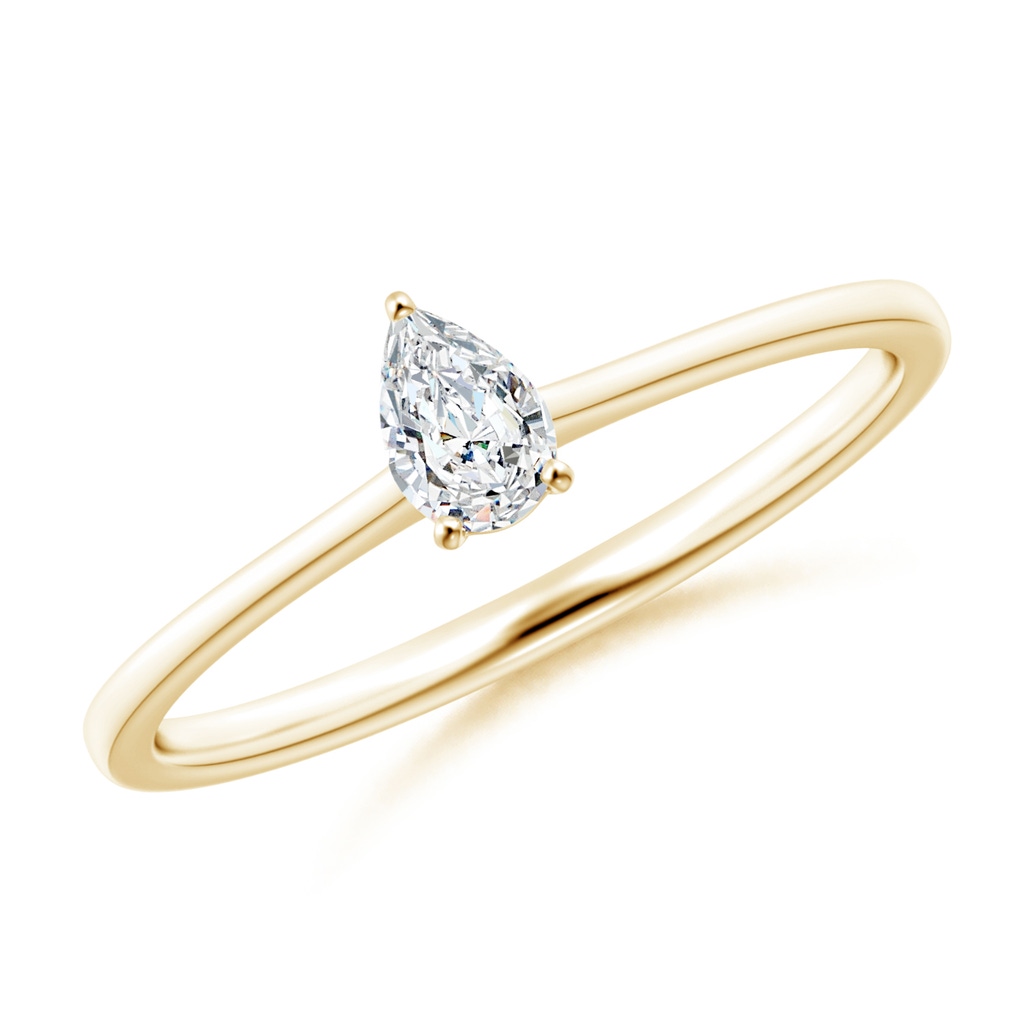 5x3mm GVS2 Pear-Shaped Diamond Solitaire Engagement Ring in Yellow Gold