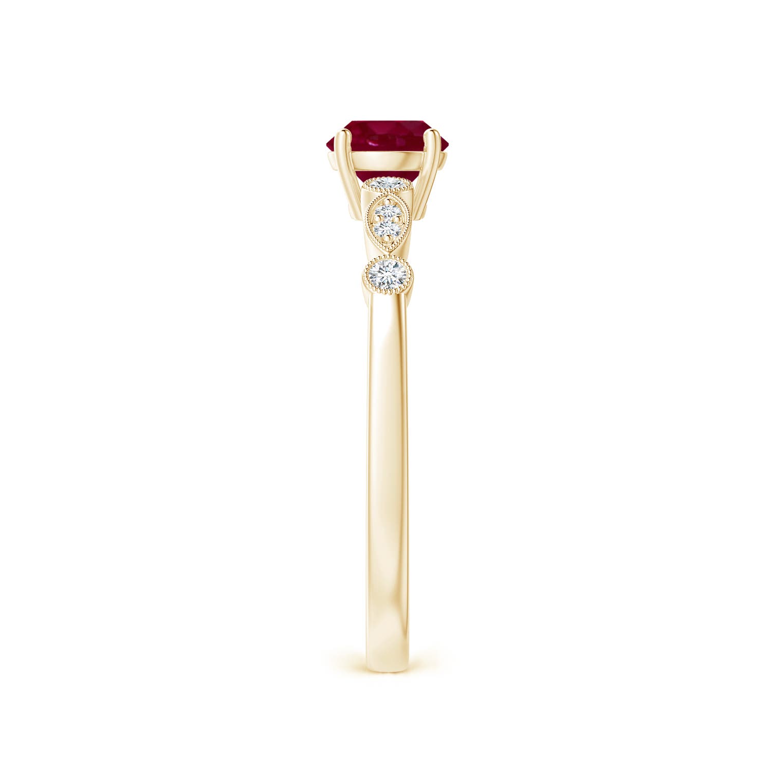 A - Ruby / 0.7 CT / 14 KT Yellow Gold