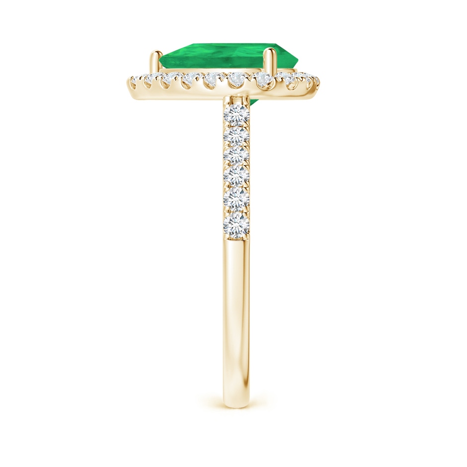 10x8mm A Pear-Shaped Emerald Halo Engagement Ring in Yellow Gold side 299