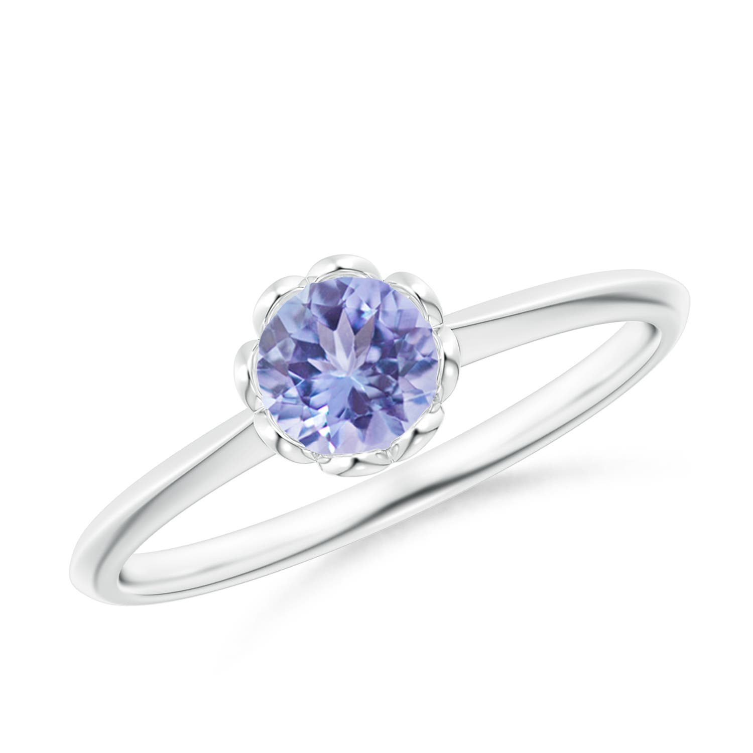 A - Tanzanite / 0.5 CT / 14 KT White Gold