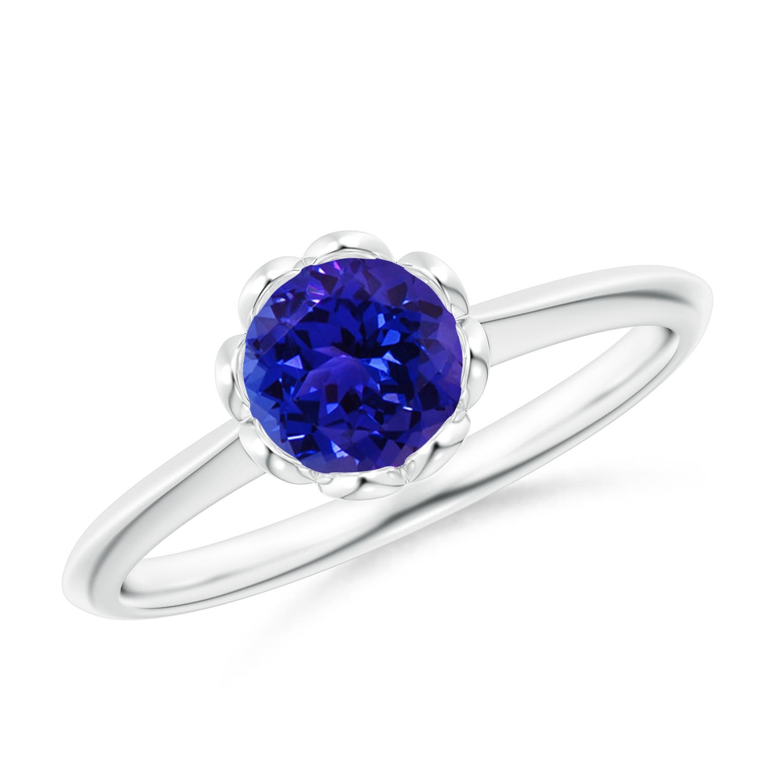 AAAA - Tanzanite / 0.9 CT / 14 KT White Gold