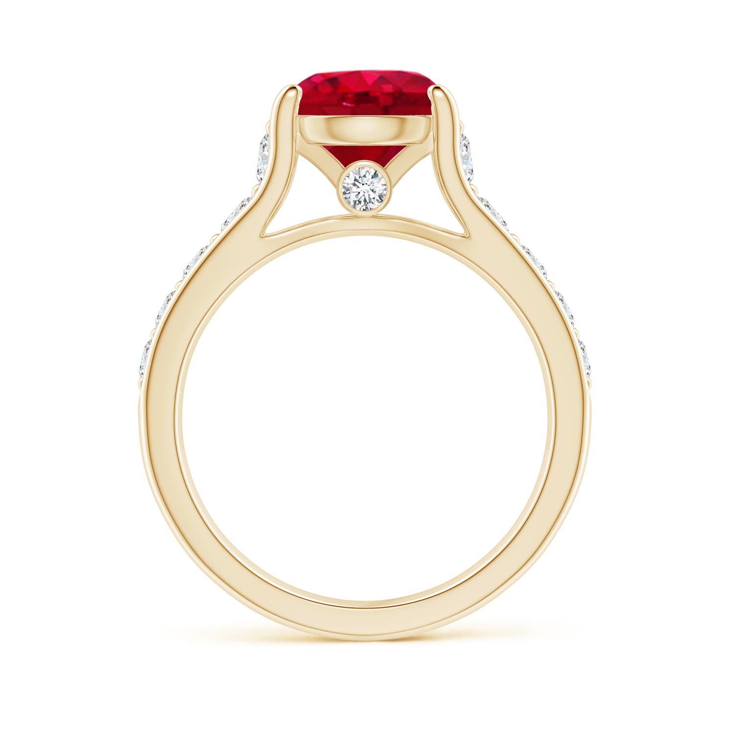 AAA - Ruby / 2.8 CT / 14 KT Yellow Gold