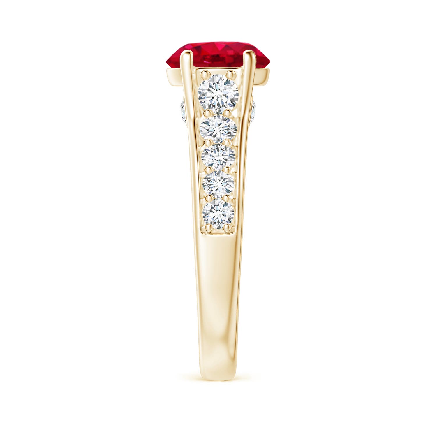 AAA - Ruby / 2.8 CT / 14 KT Yellow Gold