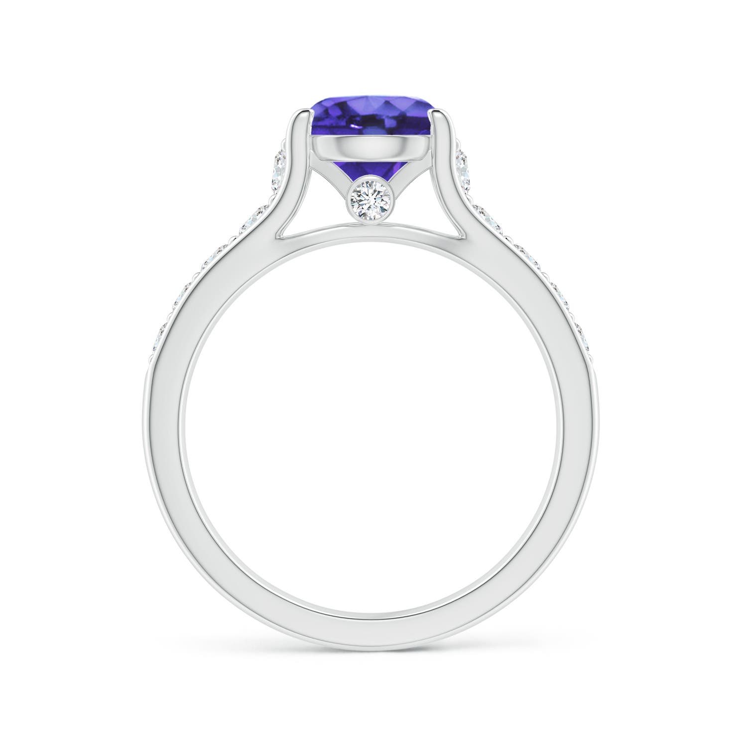 AA - Tanzanite / 1.99 CT / 14 KT White Gold