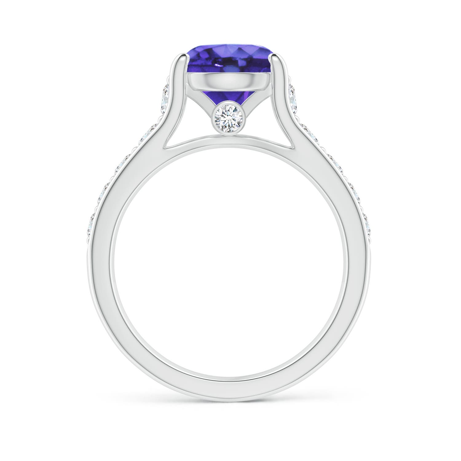 AA - Tanzanite / 2.5 CT / 14 KT White Gold