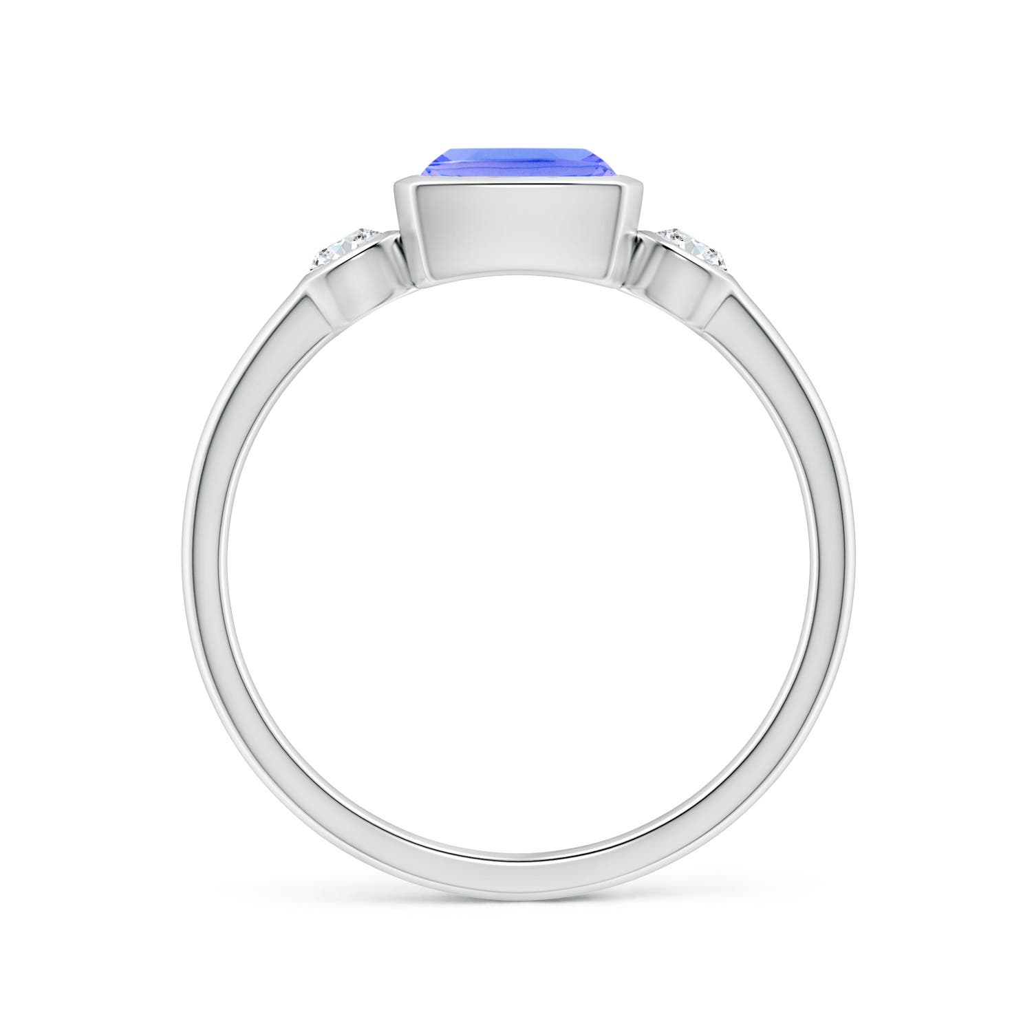 AA - Tanzanite / 1.2 CT / 14 KT White Gold