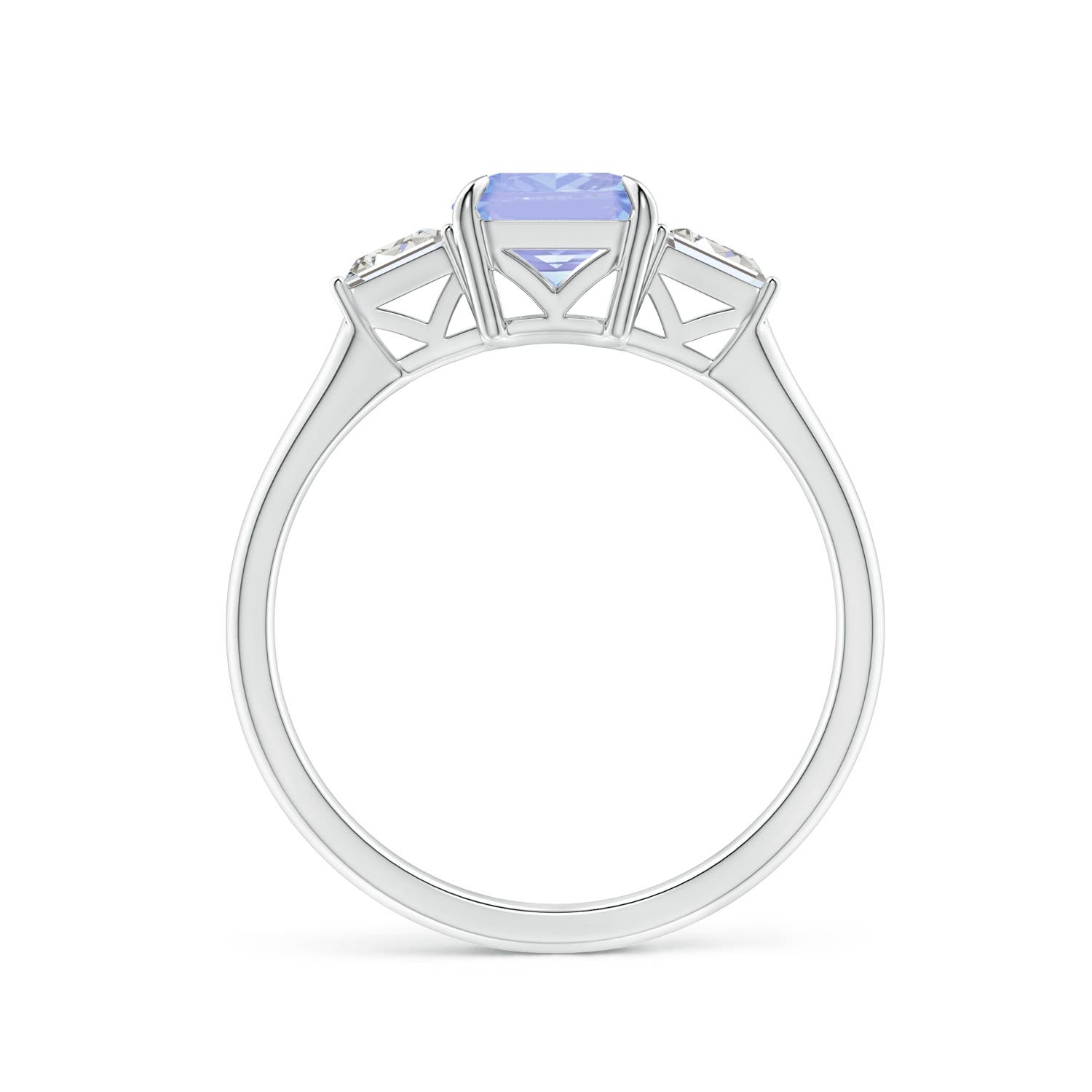 A - Tanzanite / 1.78 CT / 14 KT White Gold