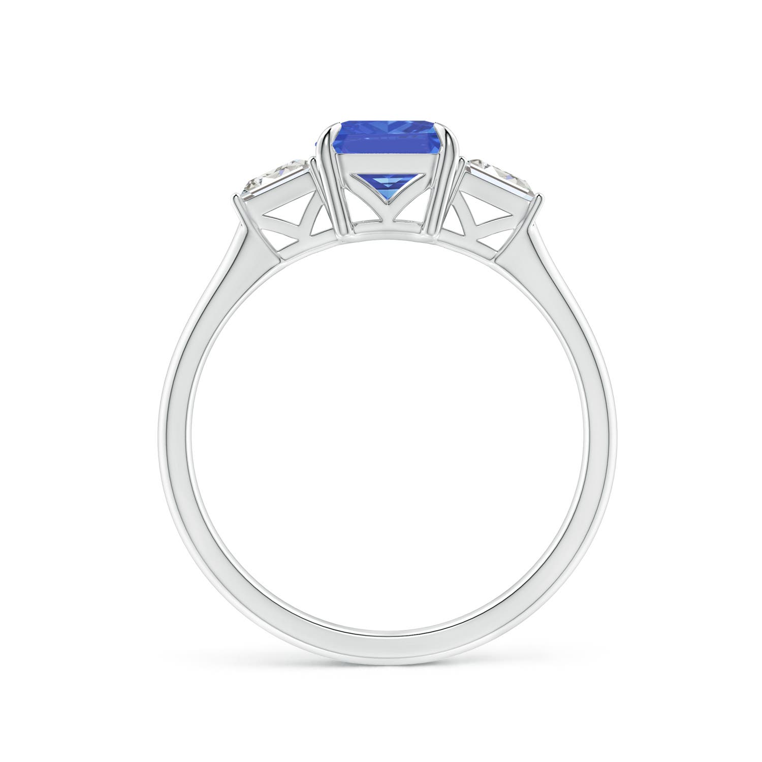 AA - Tanzanite / 1.78 CT / 14 KT White Gold