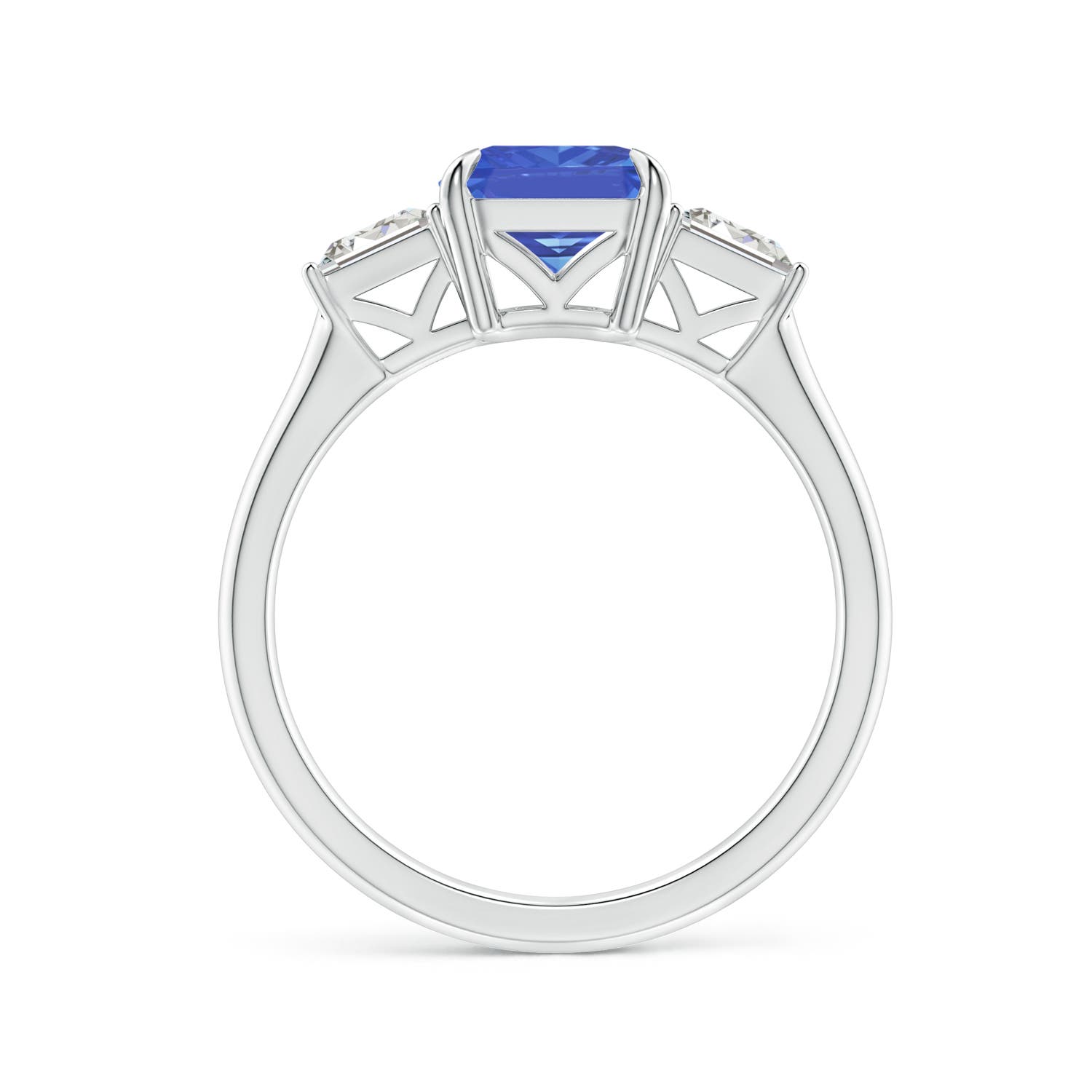 AA - Tanzanite / 2.68 CT / 14 KT White Gold