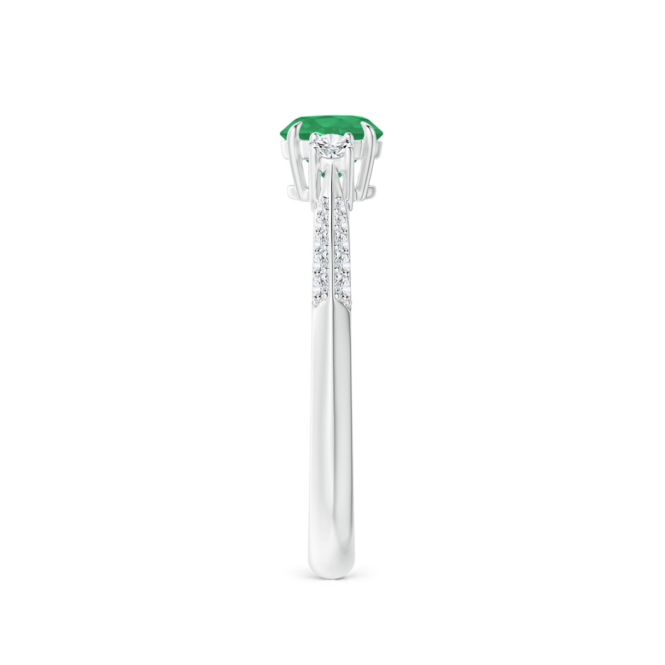 5mm A Three Stone Emerald and Diamond Knife-Edge Shank Ring in P950 Platinum side 2
