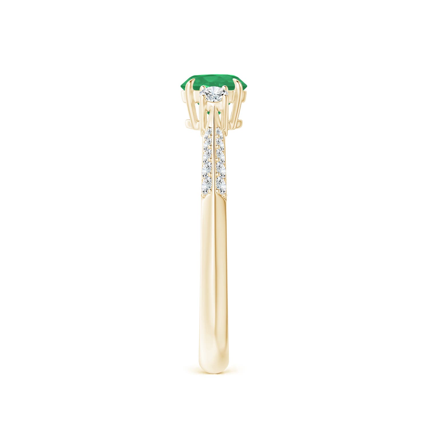 A - Emerald / 0.7 CT / 14 KT Yellow Gold